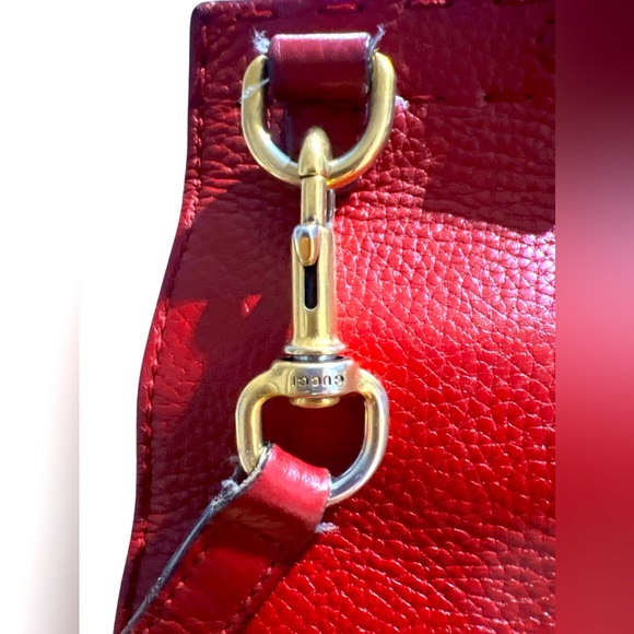 Gucci Calfskin Small GG Marmont Top Handle Bag in Vulcanic Red - Picture 15 of 16